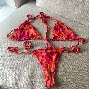 437 FLORA TRIANGLE BIKINI